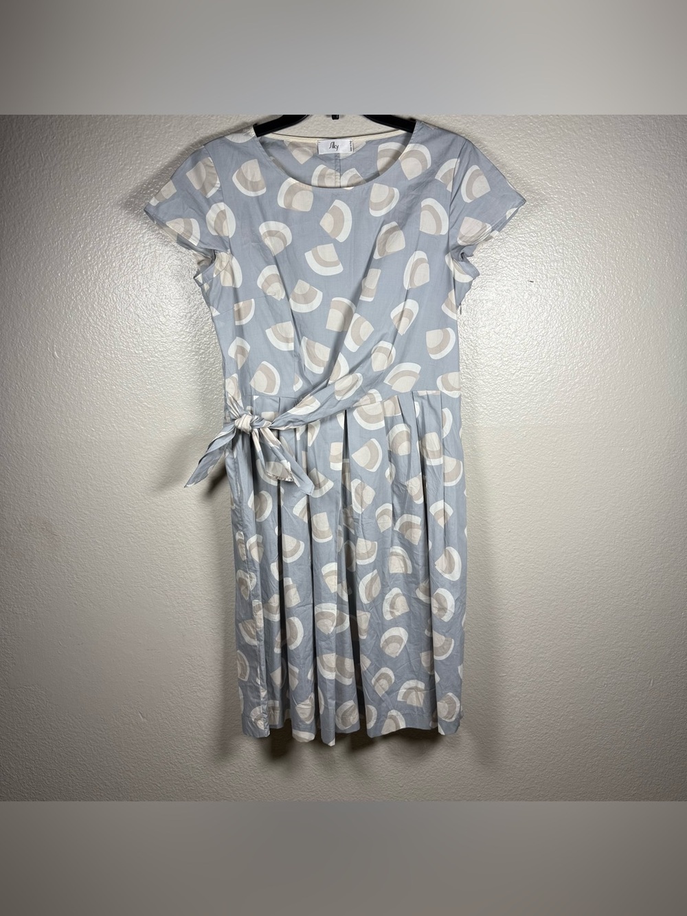 Silky made in Italy  Pale Blue Arch-Print Tie Waist Midi Dress SZ:46/12
